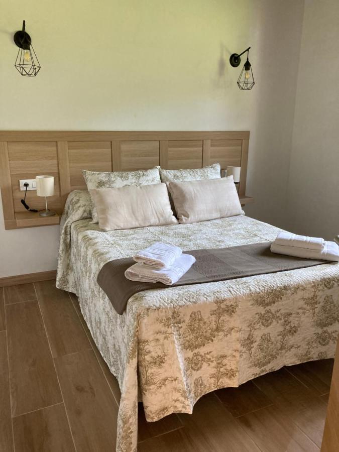 Apartamentos La Presa El Molin Onís Kültér fotó